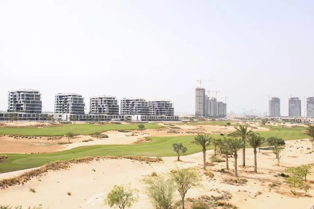 Super Chic Golf Apartment Dubai